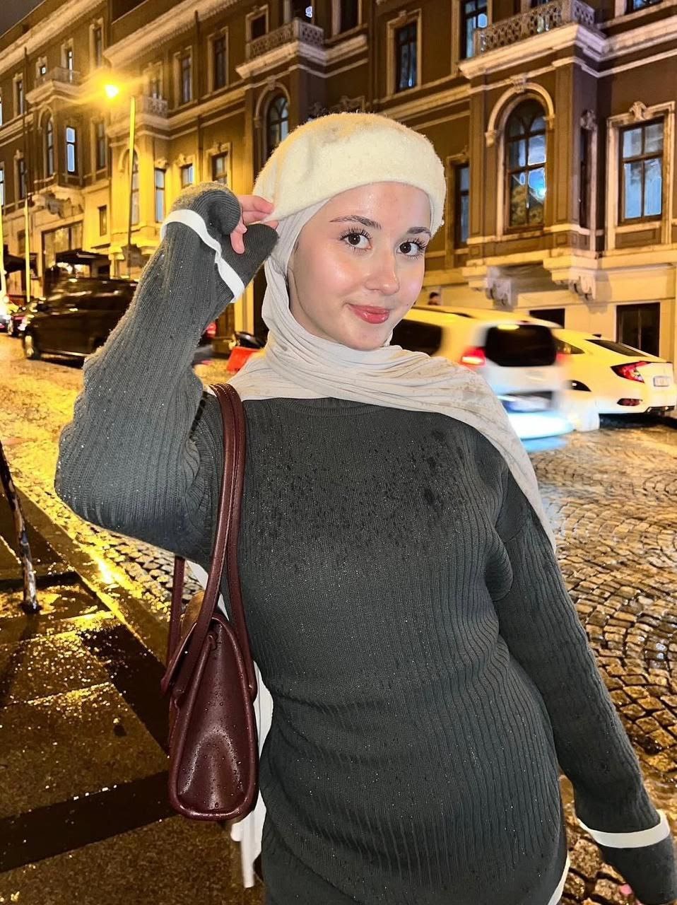 İcadiye Duruşu Güçlü Kadın Escort Bayan Melek
