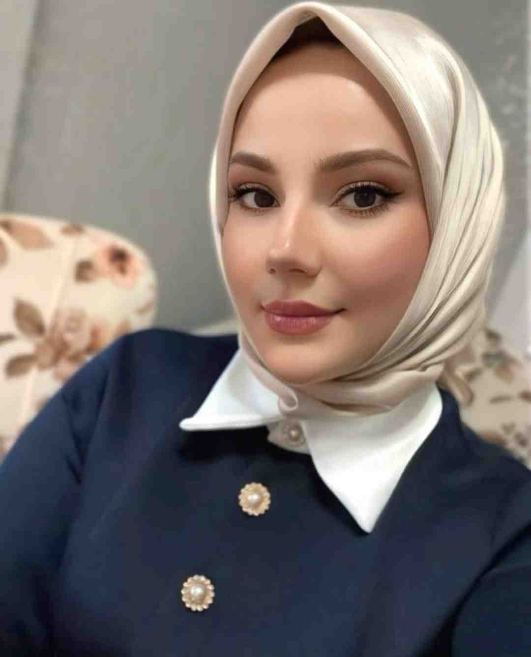Siyretiye Genç Bayan Bayan Escort Kübra